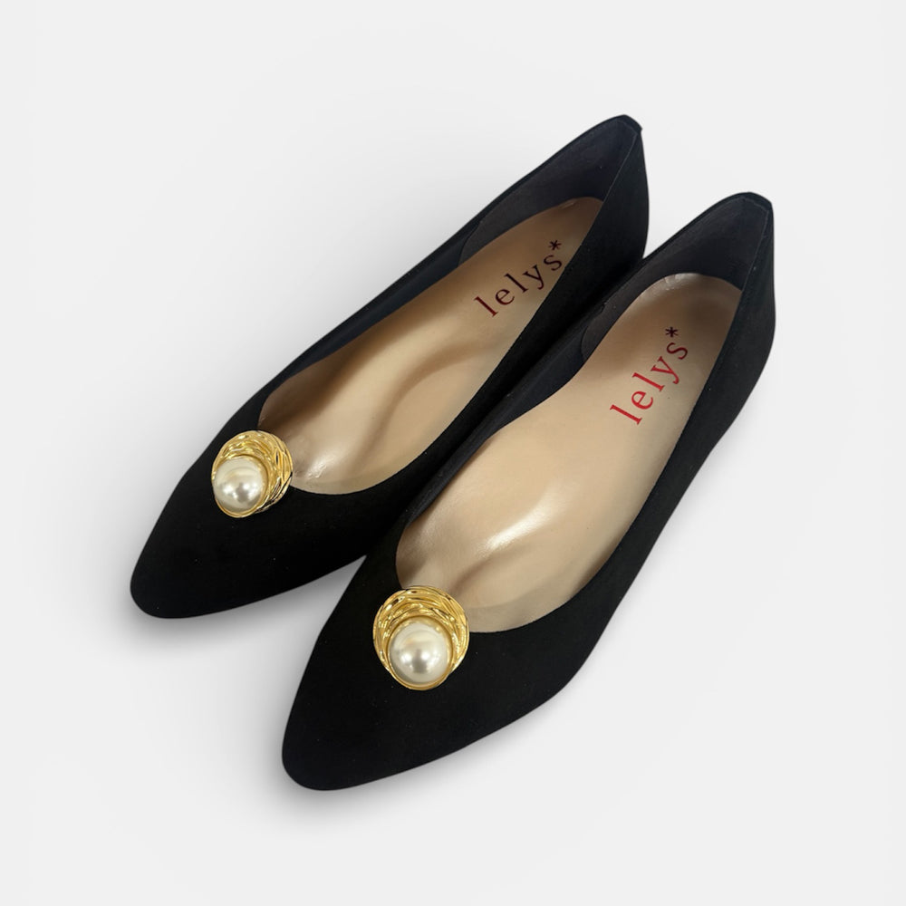 lelys flat pumps