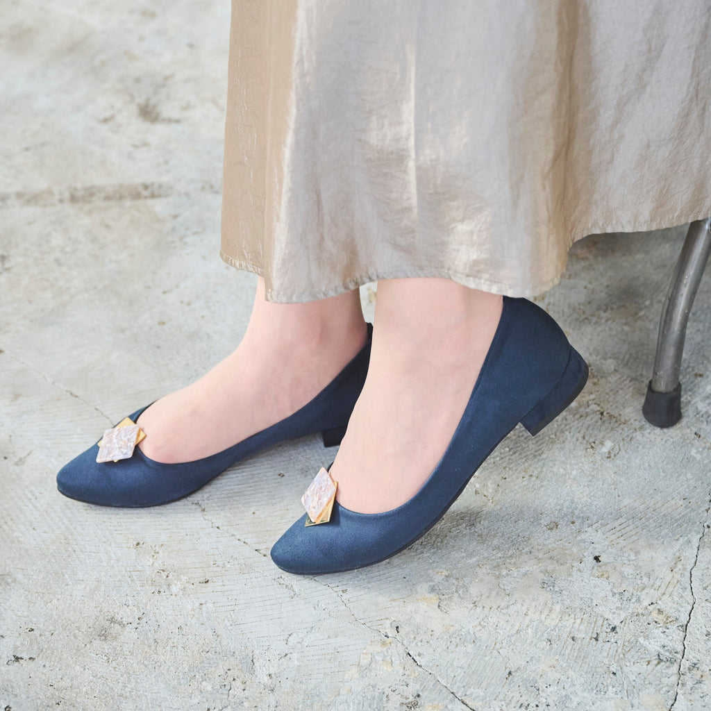 lelys flat pumps